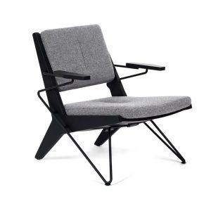 TOGGLE EASY CHAIR