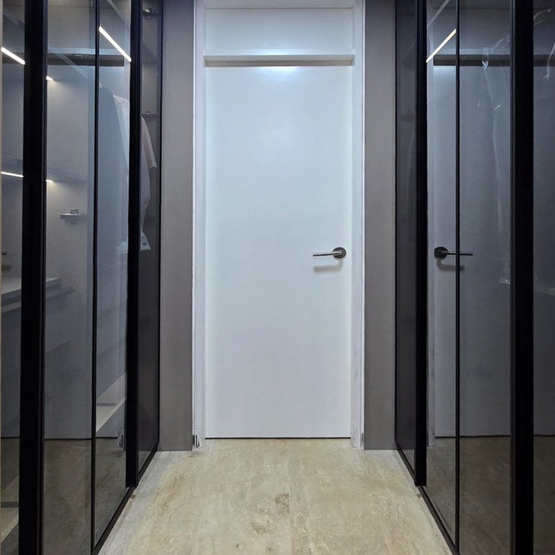 015 CLOSET VESTIER