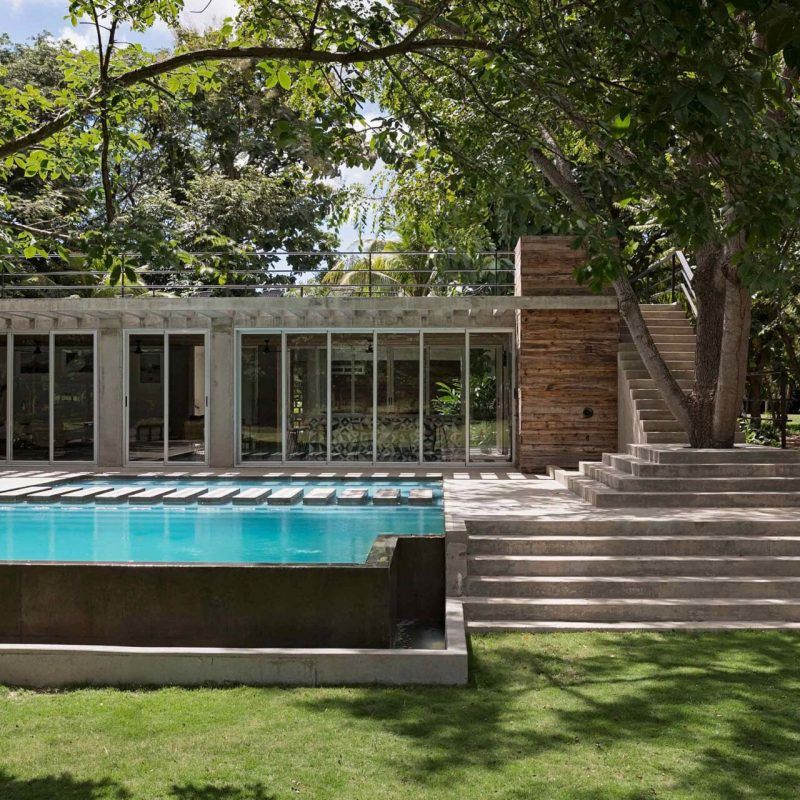 02Casa_Teka_Back_Exterior_View_1_CC