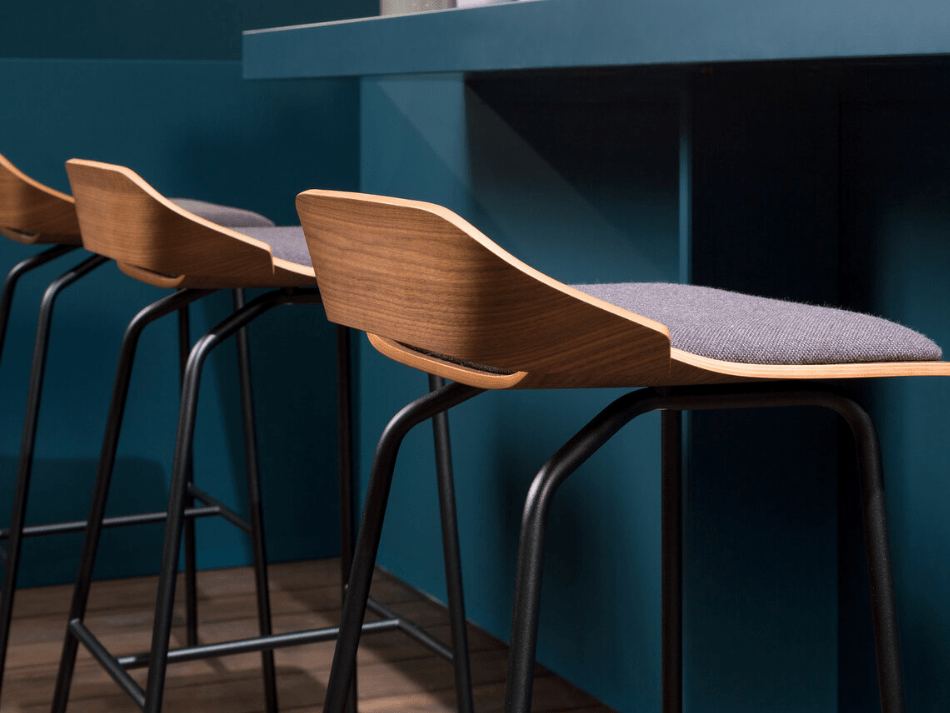 BARSTOOL 650 ROLF BENZ 2