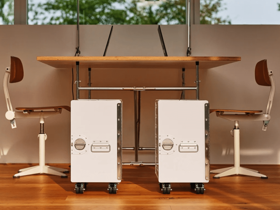 BORDBAR box Container weiß +bedsidetable equipment 04
