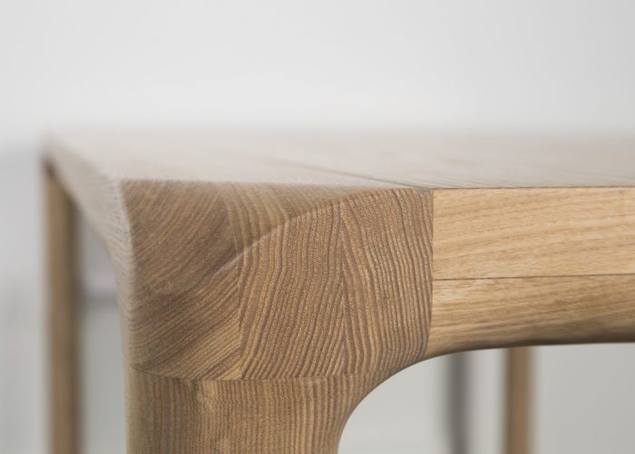 Storm table 2100165_12