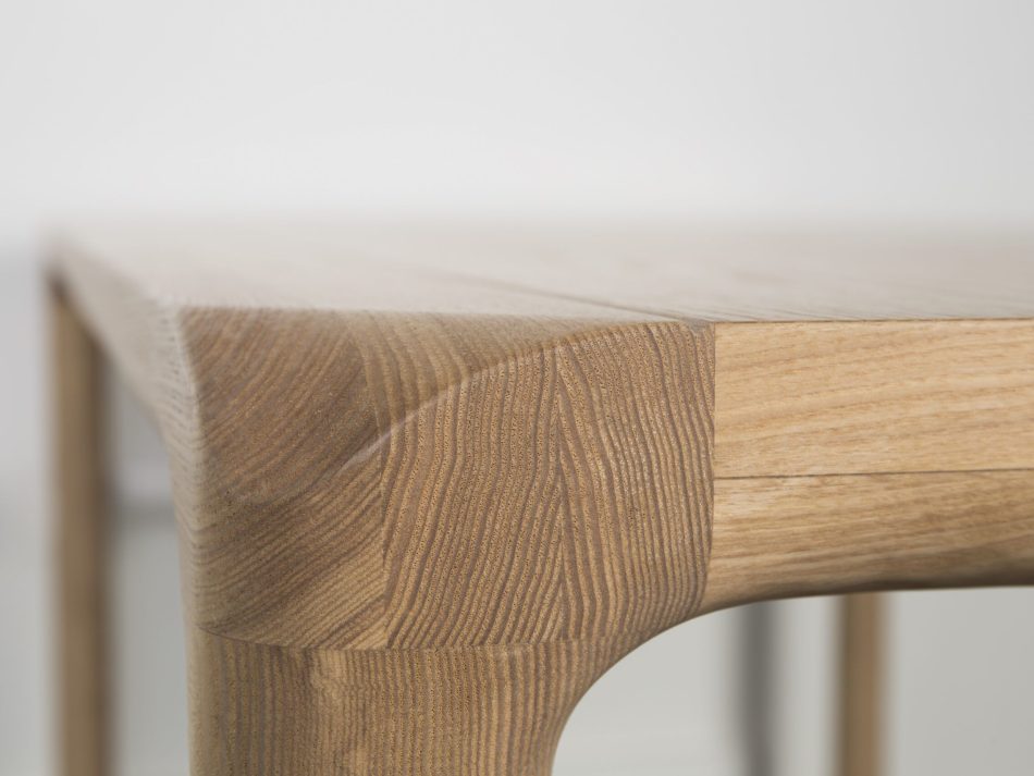 Storm table 2100165_12