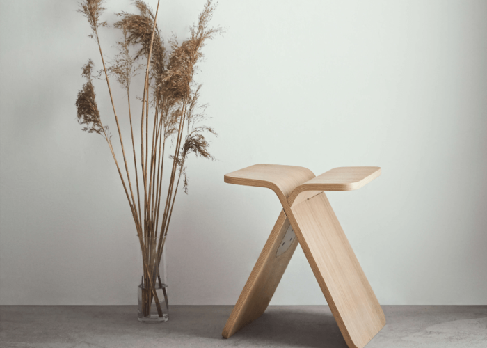 X STOOL 2